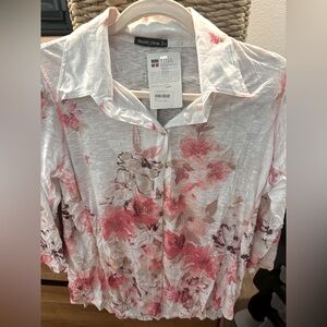 Tina Stephen’s women’s shirt